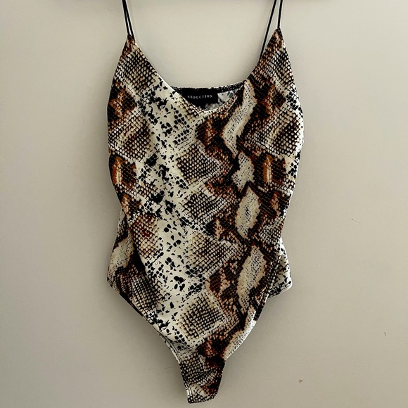 Animal print body suit - Picture 1 of 4